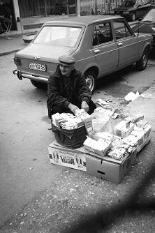 BILD: gatuförsäljare i Bijeljina