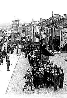 BILD: arbetarzionister som tgar p frsta maj.