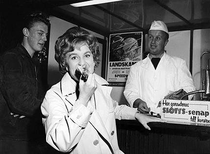 Bild: Vid en korvkiosk