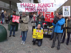 Demonstration mot Monsanto i Örnsköldsvik