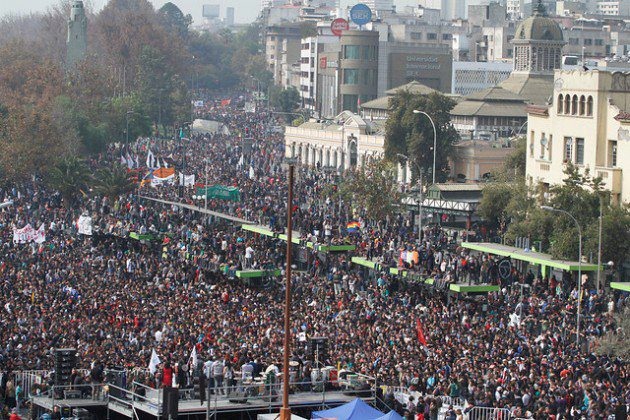 Chiles studenter demonstrerar